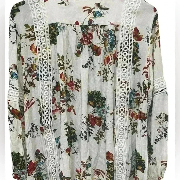 Bohemian Floral Peasant Top With Embroidery Accents Size Medium No Brand - Picture 5 of 10